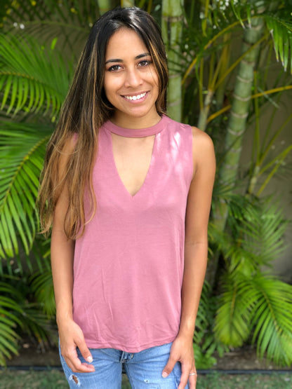 Pineapple Cutout Tank